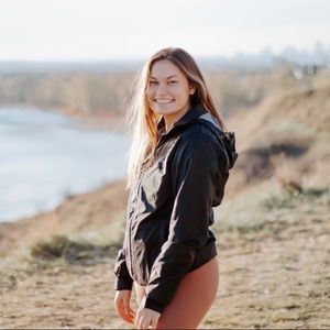 Meet your Posher, Macenzie